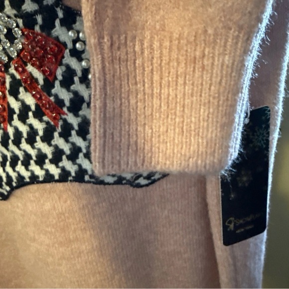 Women’s Boutique Large / XL Pink Teddy Bear Bow Sweater, Pearls, Gems, Bling NWT - Picture 8 of 10